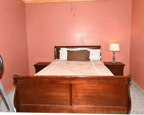 Bedroom - 449272 E 982 Rd, Vian, OK 74962 photo 3 of 4