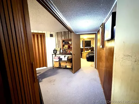 Entry Way - 366 Main St, Eufaula, OK 74432 photo 3 of 5