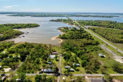 1 Boston, Eufaula, OK 74432 photo 6