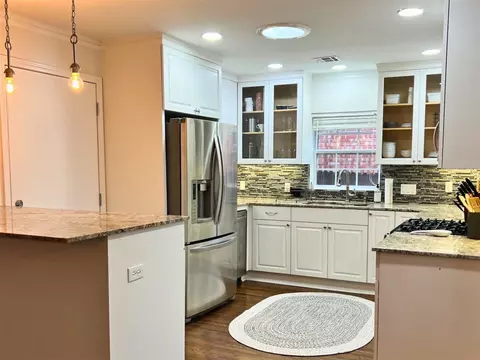 Kitchen - 957 E 37th St, Tulsa, OK 74105 photo 1 of 4