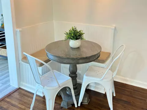 Dining - 957 E 37th St, Tulsa, OK 74105 photo 3 of 3
