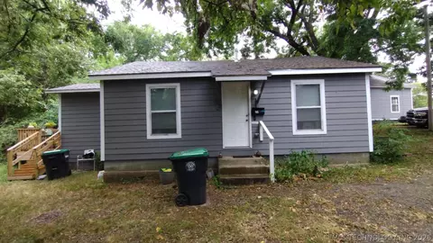 303 S Blf, Tahlequah, OK 74464