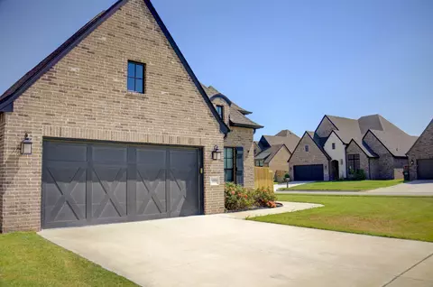 Exterior - 14509 E 80th St N, Owasso, OK 74055 photo 10 of 13