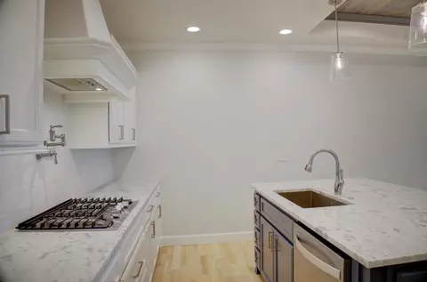Kitchen - 14509 E 80th St N, Owasso, OK 74055 photo 6 of 8