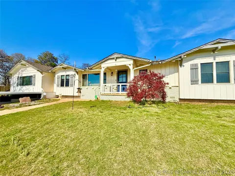 8605 S College Ave, Tulsa, OK 74137