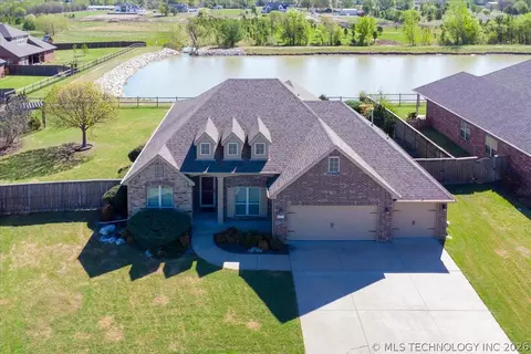 4311 S 187th Pl, Tulsa, OK 74134