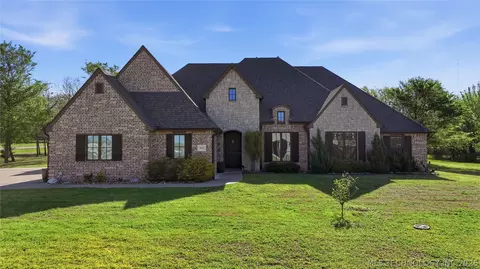 9423 S 278th East Ave, Broken Arrow, OK 74014
