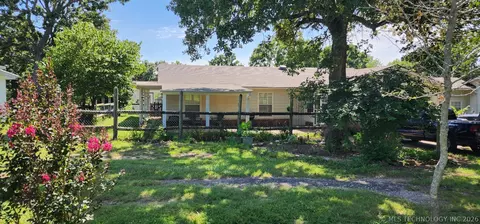 22134 W 48th St S, Sand Springs, OK 74063