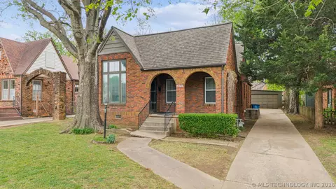2608 E 13th Pl, Tulsa, OK 74103
