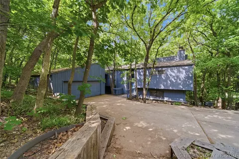 Exterior - 4522 E 75th St, Tulsa, OK 74136 photo 4 of 11
