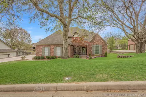 12514 S 18th Cir E, Jenks, OK 74037