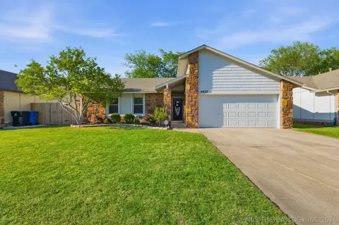 4432 W Uniontown St, Broken Arrow, OK 74012
