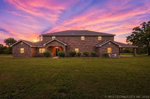 100712 S 4790, Muldrow, OK 74948