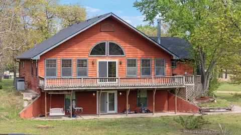 61611 E 340 Ln, Grove, OK 74344