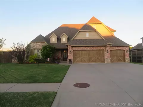 9505 N 144th East Ave, Owasso, OK 74055