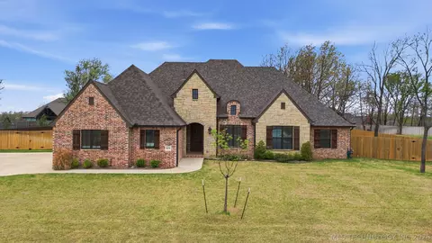 5678 S 255th East Ave, Broken Arrow, OK 74014