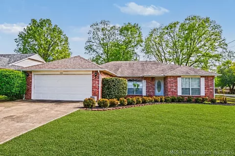 500 Quail Ridge Dr, Tahlequah, OK 74464