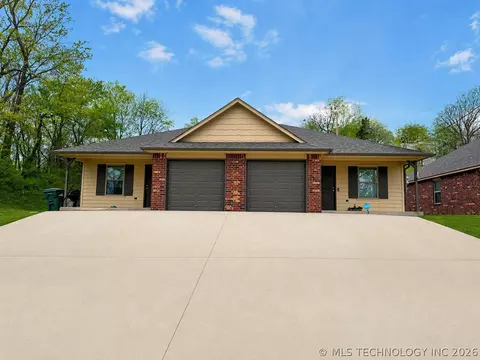 403 N Kates Ave, Claremore, OK 74017