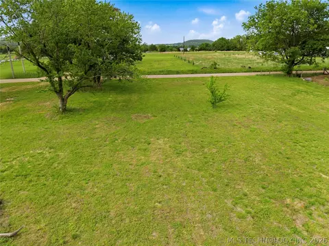 View/Area - 22389 North Rd, Summers, AR 72769 photo 2 of 23
