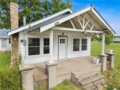 Exterior - 22389 North Rd, Summers, AR 72769 photo 4 of 6