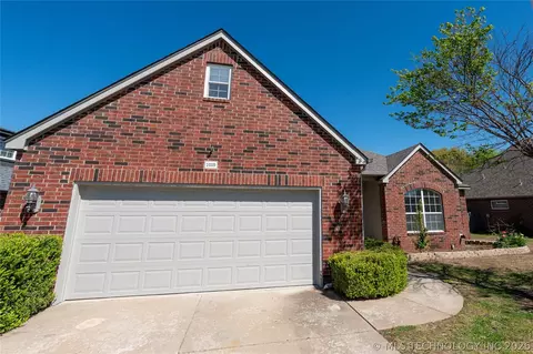 1019 E 146th St S, Glenpool, OK 74033