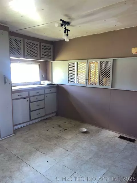 403 Rodgers, Vian, OK 74962 photo 7