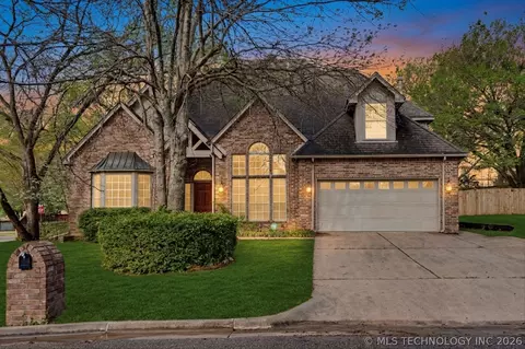 6828 S Richmond Pl, Tulsa, OK 74136