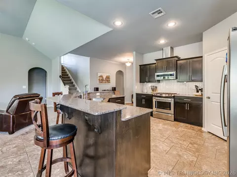 Kitchen - 17419 E 45th St, Tulsa, OK 74134 photo 7 of 9