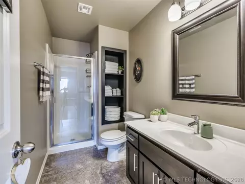 Bath - 17419 E 45th St, Tulsa, OK 74134 photo 9 of 10