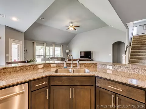 Kitchen - 17419 E 45th St, Tulsa, OK 74134 photo 5 of 9