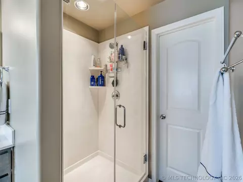 Bath - 17419 E 45th St, Tulsa, OK 74134 photo 6 of 10