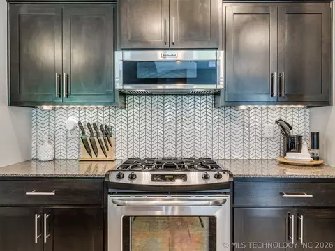 Kitchen - 17419 E 45th St, Tulsa, OK 74134 photo 3 of 9