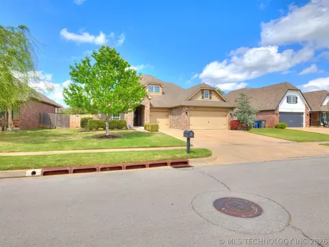Exterior - 17419 E 45th St, Tulsa, OK 74134 photo 7 of 12