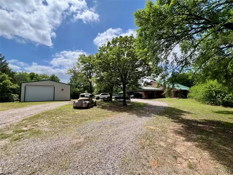 Exterior - 5377 Mcduffee Rd, Kingston, OK 73439 photo 8 of 21
