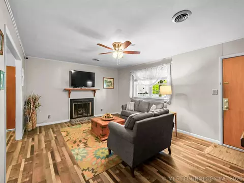2324 N Plainview, Ardmore, OK 73401 photo 11