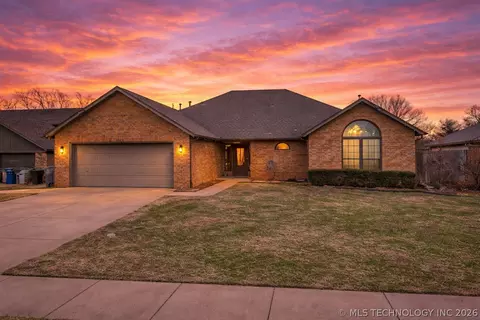 7915 S East Ave, Tulsa, OK 74133