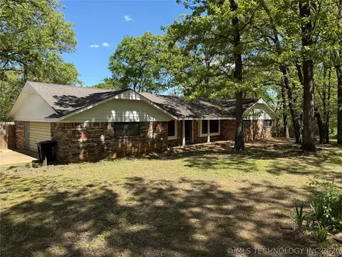 1602 Skyline, Durant, OK 74701