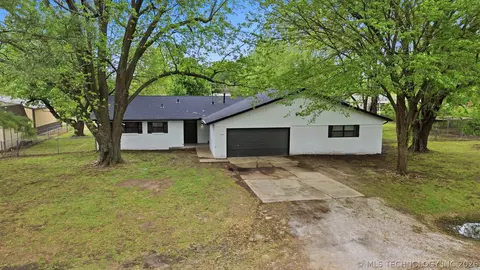 12750 S 122nd East Ave, Broken Arrow, OK 74011