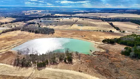 W Wolfhunters Lane, Mcalester, OK 74501