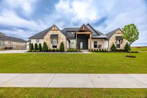 430 W 138 St S, Bixby, OK 74008