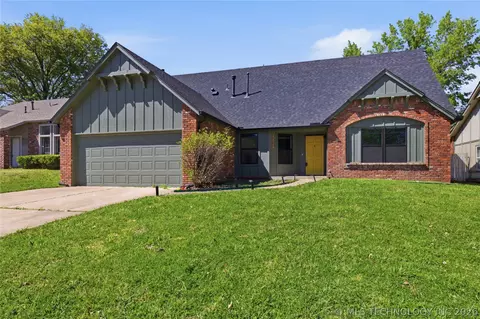 7703 E 89th Pl S, Tulsa, OK 74133