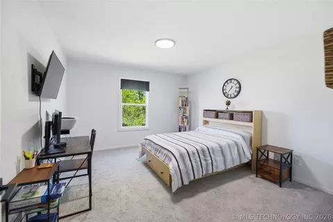 Bedroom - 7703 E 89th Pl S, Tulsa, OK 74133 photo 2 of 2