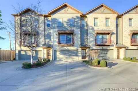 1333 E 41st Pl, Tulsa, OK 74105