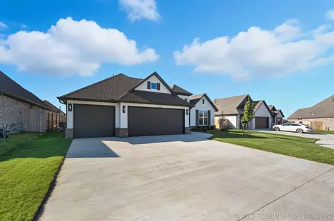 23170 E 106th Pl S, Broken Arrow, OK 74014 photo 3