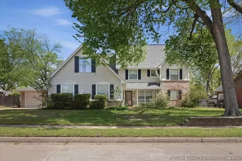 8401 Millwood Rd, Broken Arrow, OK 74011