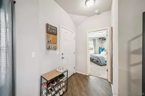 Entry Way - 23667 E 115th St S, Broken Arrow, OK 74014 photo 1 of 1