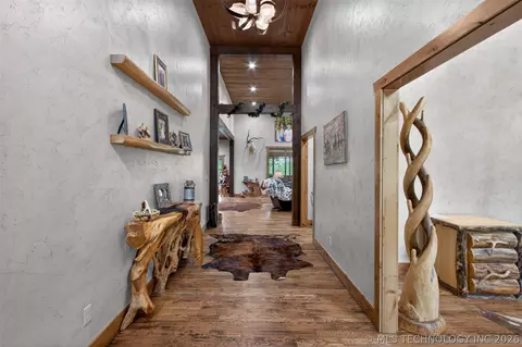 Entry Way - 116 Eagleview, Pryor, OK 74361 photo 1 of 9
