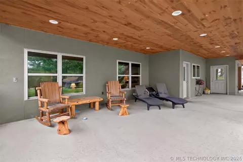 Exterior - 116 Eagleview, Pryor, OK 74361 photo 9 of 16