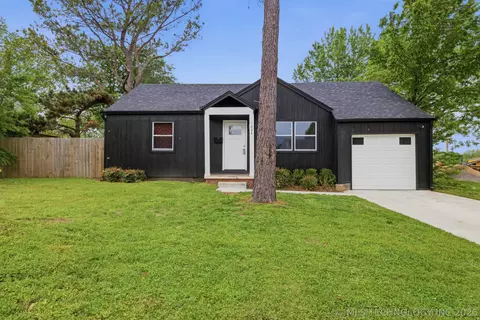1024 N Winston Ave W, Tulsa, OK 74115