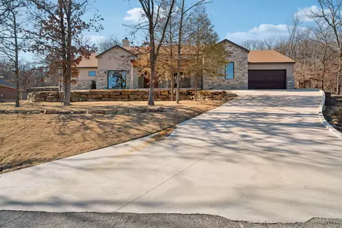 8890 S 39th West Ave, Tulsa, OK 74132